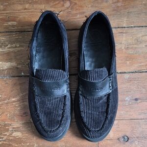 Elegant Black Corduroy Loafers